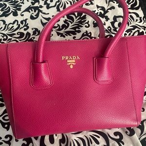 PINK PRADA BAG WITH STRAP AND CROSSBODY